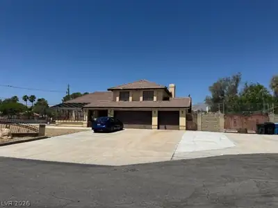 8740 West Hammer Lane Las Vegas, NV 89149
