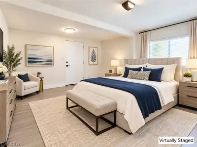 2206 East Oakey Boulevard Bedroom