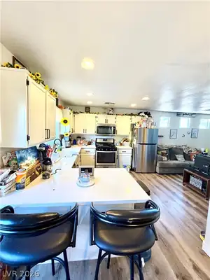 2148 Clancy Street Kitchen