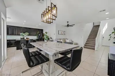 10750 Brewster Bay Street Dining Area