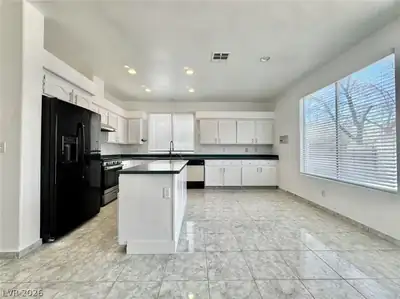 3829 CLIMBING ROSE Street Kitchen