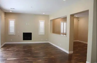 3209 Monte Stella Avenue Living Room