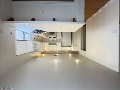 1517 Cross Country Street Kitchen