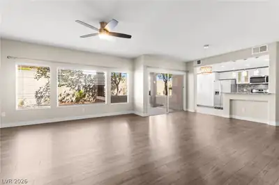 10809 Garden Mist Drive 1013 Living Room