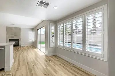 7527 Palermo Avenue Dining Area