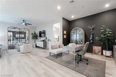 924 Calluna Hills Lane Office