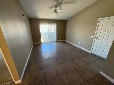 6955 DURANGO Drive 3082 Living Room