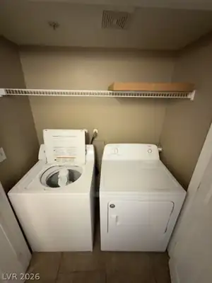 6955 DURANGO Drive 3082 Laundry