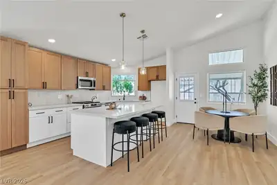 8220 Mt Brodie Circle, Las Vegas