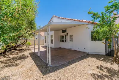 8220 Mt Brodie Circle Patio