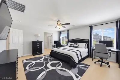 7255 Dazzle Point Street, North Las Vegas, NV 89084 Primary Bedroom