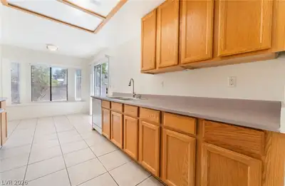 3645 Veneer Lane Kitchen
