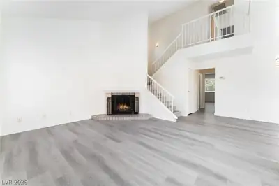 3645 Veneer Lane Living Room