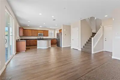 1121 Copper Grass Street Living Room