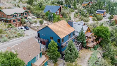 359 Crestview Drive 