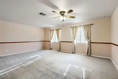 5242 Willowdale Court Bedroom