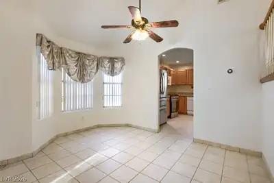 5242 Willowdale Court Dining Area