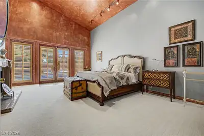 1105 Broadmoor Avenue Bedroom