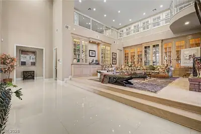1105 Broadmoor Avenue Living Room