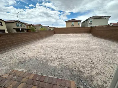 7003 Wildhorse Creek Street Yard