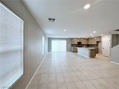7003 Wildhorse Creek Street Living Room