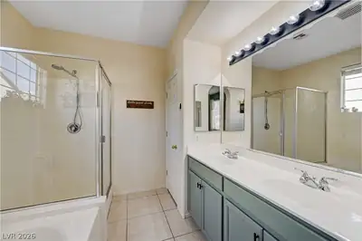 9785 Spinnaker Creek Avenue Primary Bathroom