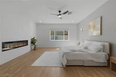 11317 Altura Vista Drive Primary Bedroom