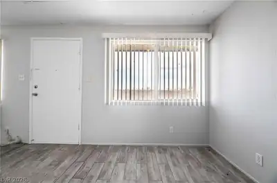 239 West Cleveland Avenue 1 Living Room