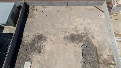 3499 Allegheny Drive Yard