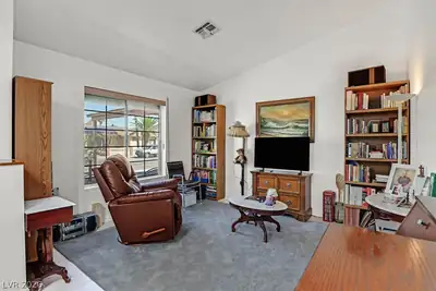 4565 East New York Avenue, Las Vegas, NV 89104 Living Room