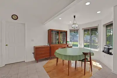 4565 East New York Avenue, Las Vegas, NV 89104 Dining Area