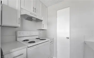 239 West Cleveland Avenue 5 Kitchen