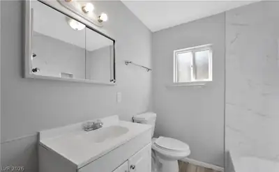 239 West Cleveland Avenue 5 Bathroom
