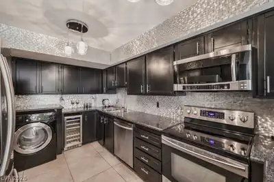 205 East Harmon Avenue 807 Kitchen