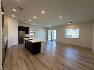 11836 Black Canary Avenue Kitchen