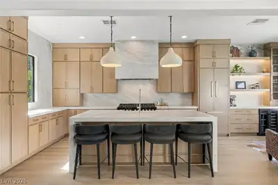 40 Stonemark Drive Kitchen