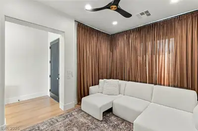 40 Stonemark Drive Living Room