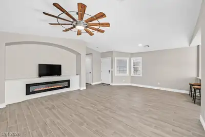 1464 Amitola Avenue, Las Vegas, NV 89123 Living Room