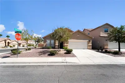 500 Red Shale Court, Henderson, NV 89052 Front of Structure