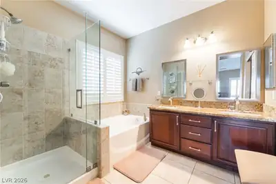 500 Red Shale Court, Henderson, NV 89052 Primary Bathroom