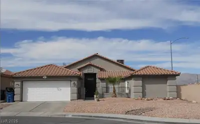 1012 Misty Glenn, North Las Vegas, NV 89032 Front of Structure