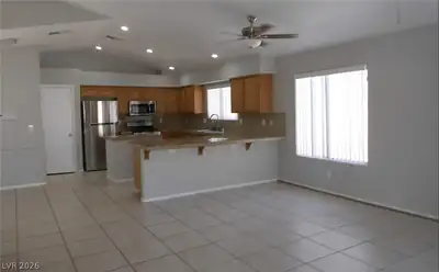 1012 Misty Glenn, North Las Vegas, NV 89032 Kitchen
