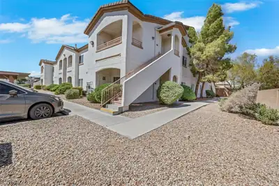 5650 East Sahara Avenue 2017, Las Vegas