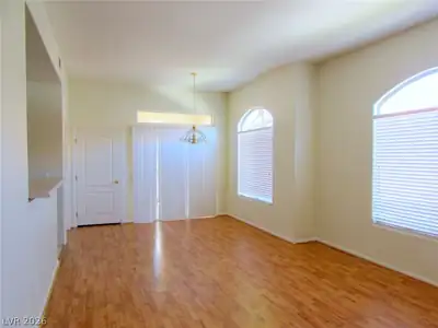 700 Carnegie Street 411 Dining Room