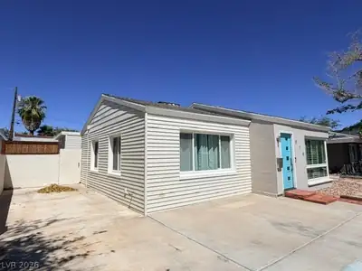 816 8th Street Front of Structure