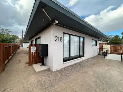 218 South 11th Street 6, Las Vegas