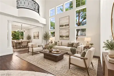5148 Villa Vecchio Court Living Room
