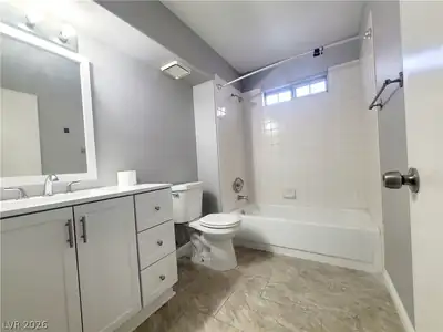 3450 Erva Street 104 Bathroom