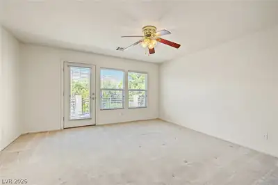1001 Pleasing Plateau Street Bedroom