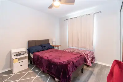 7332 Queen Palm Drive Bedroom